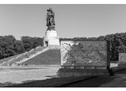 01_Treptov-park (germany).jpg